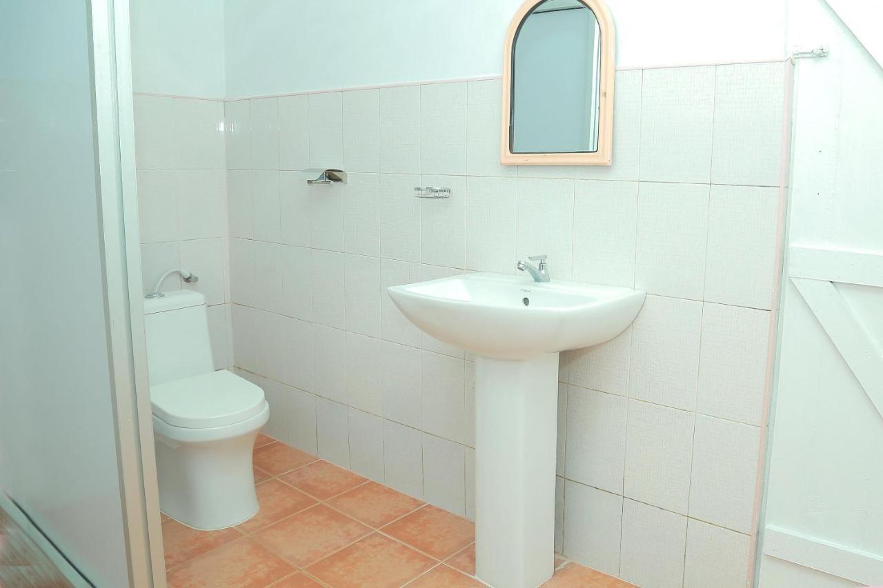 نوفارا إيلِيا Oyo 238 Selva'S Guest House المظهر الخارجي الصورة